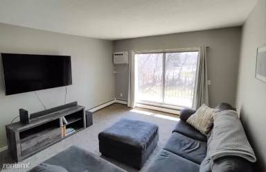 Main picture of 1620 Highway 36 W