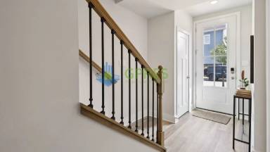 Main picture of 520 Cooper St