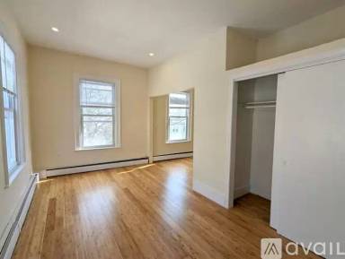 Main picture of 19 Cameron Ave