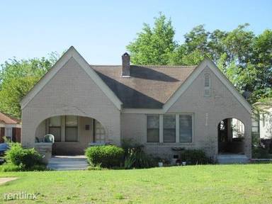 Main picture of 2512 W Park Pl