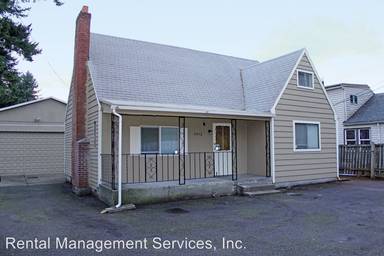 Main picture of 11912 SE Powell Blvd