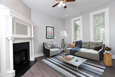 Main picture of 1217 N Bitting Ave