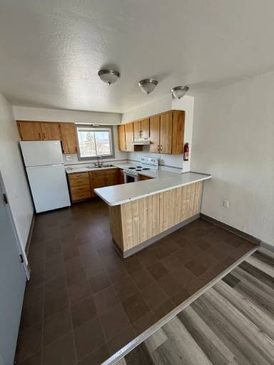 Main picture of 827 17th Ave