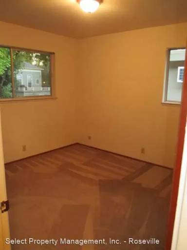 Main picture of 1811 O St