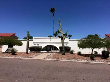 Main picture of 16640 E Almont Dr