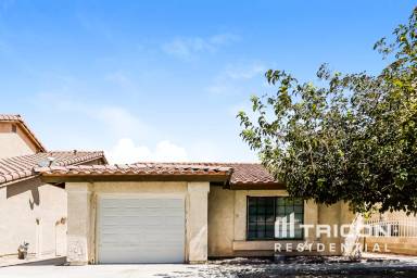 Main picture of 523 Bayberry Dr