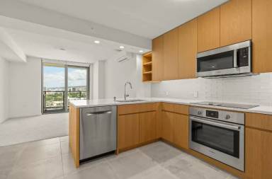 Main picture of 1388 Kapiolani Blvd