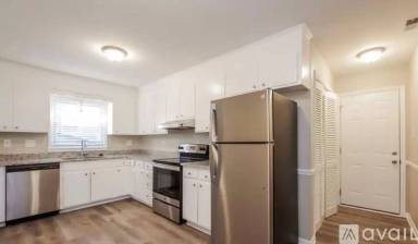 Main picture of 10707 Campbell Commons Way