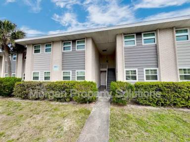 Main picture of 865 Sky Lake Cir
