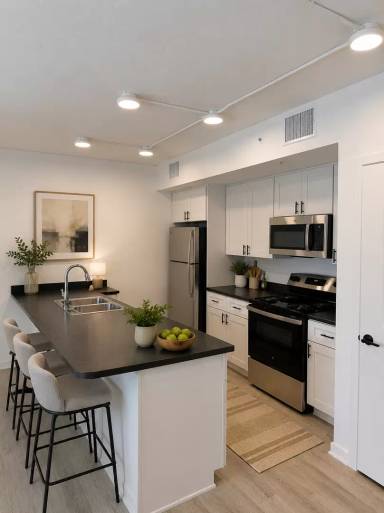 Main picture of 400 S 7th St
