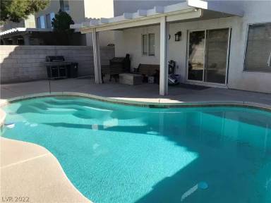 Main picture of 800 Ribbon Grass Ave