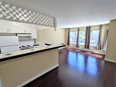 Main picture of 125 Palm Ave