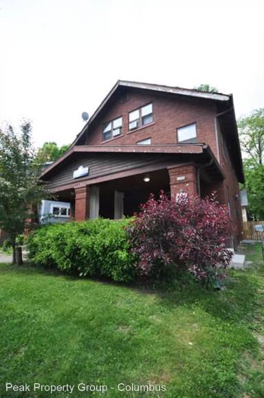 Main picture of 1497 Perry St