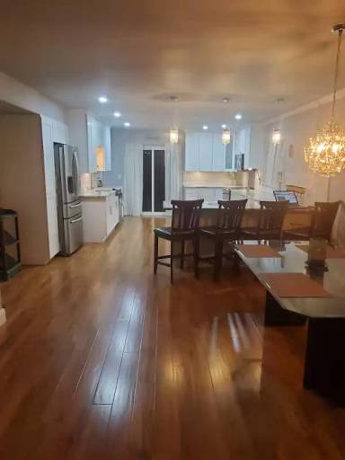 Main picture of 505 Meres Blvd
