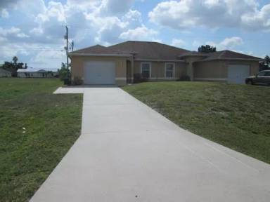 Main picture of 2205 Andalusia Blvd