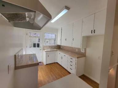 Main picture of 13644 Leadwell St
