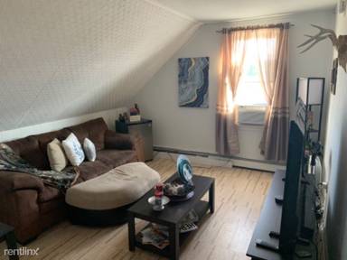 Main picture of 36 Hobson Ave