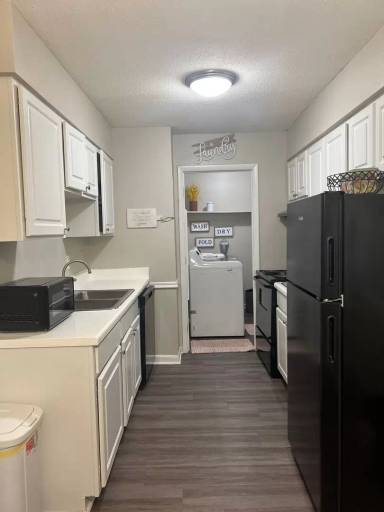 Main picture of The Oaks at Edgemont Apartment Homes