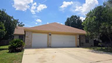 Main picture of 523 Clearfield Dr