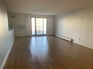 Main picture of 125 Coolidge Ave