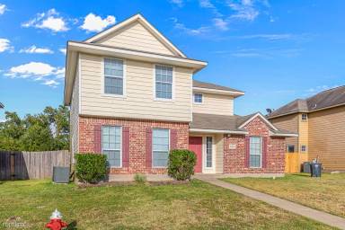 Main picture of 4035 Southern Trace Dr