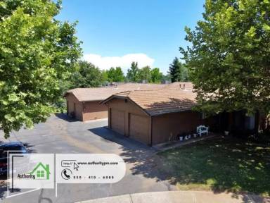 Main picture of 3023 Catalpa Ct