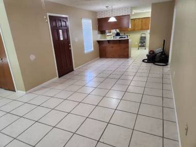 Main picture of 212 W County Road 2163