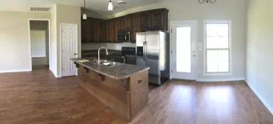 Main picture of 25 Fernwood Ct