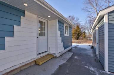 Main picture of 2114 Avalon Cir