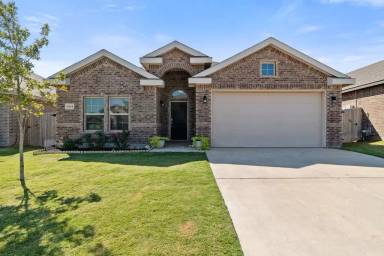 Main picture of 8434 E County Road 114