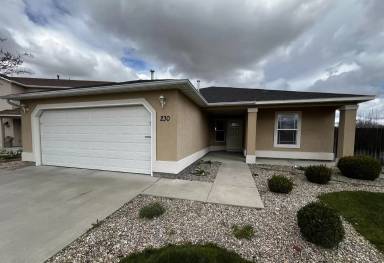 Main picture of 230 E Roselake Dr