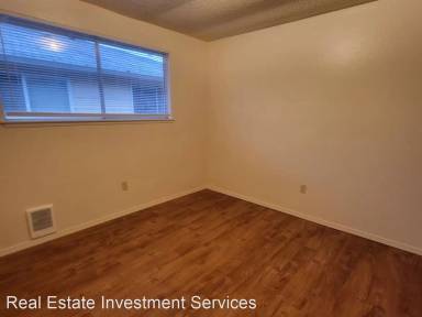 Main picture of 5201 66th St W