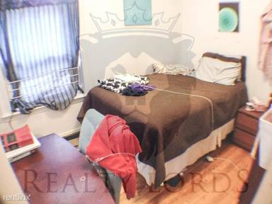 Main picture of 1430 Commonwealth Ave