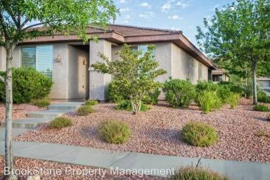 Main picture of 3421 E Sweetwater Springs Dr