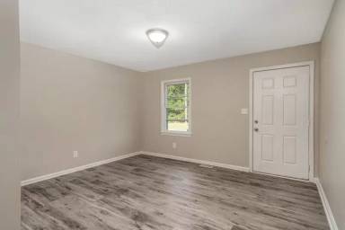 Main picture of 651 Kingston Ave