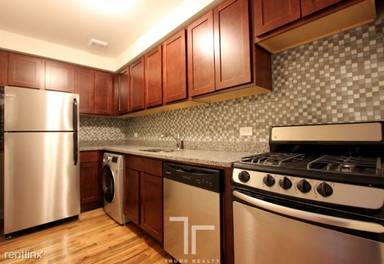 Main picture of 555 W Arlington Apartments