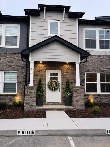 Main picture of 1720 Elliott Williams Pvt Way