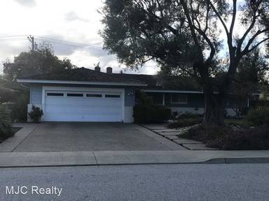 Main picture of 19467 Melinda Cir