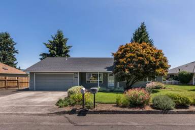 Main picture of 3220 Park Dr