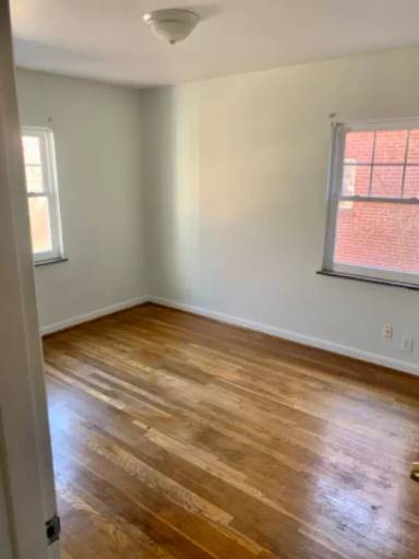 Main picture of 5404 Reading Rd