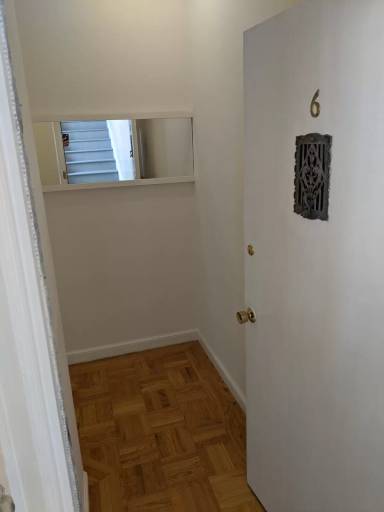 Main picture of 230 Castro St