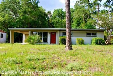 Main picture of 708 Woodland Dr