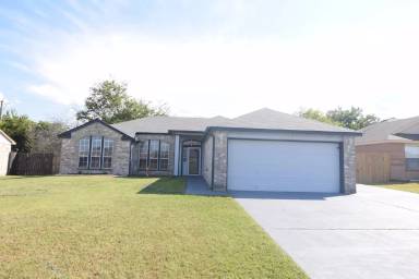 Main picture of 2002 Clairidge Ave
