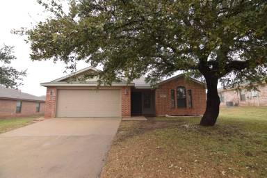 Main picture of 1320 Marlee Cir