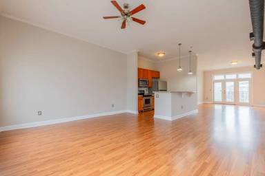 Main picture of 502 Pryor St SW