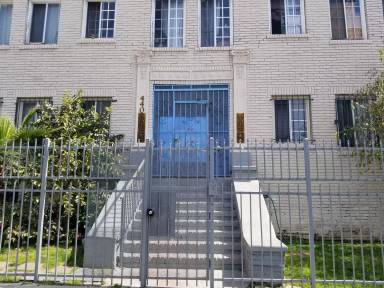 Main picture of 440 N Coronado St