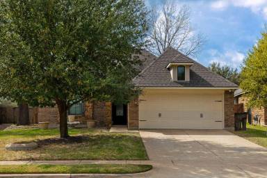 Main picture of 15538 Creek Meadow Blvd N