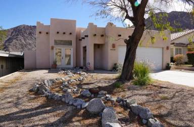 Main picture of 54020 Avenida Mendoza
