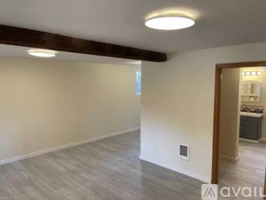 Main picture of 3806 SE 30th Ave