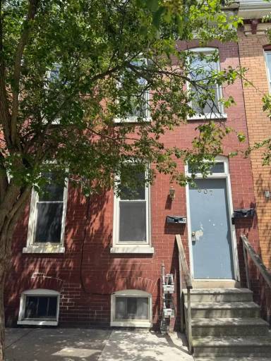 Main picture of 607 Chestnut St